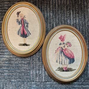 VTG VICTORIAN COURTING COUPLE Gold Wood Oval Framed Embroidered Needlepoint Set